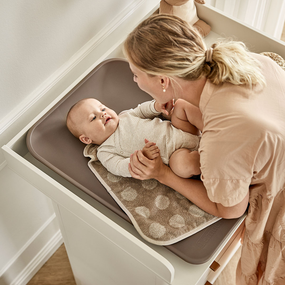 LEANDER podkład do przewijaka Matty Mocco