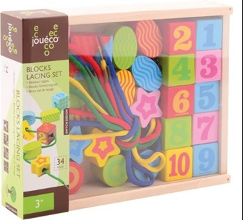 Zestaw drewnianych klocków i sznurków