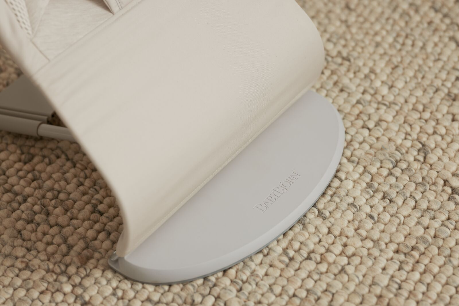 BabyBjorn leżaczek (Woven/Jersey) Tri Jasny Beż