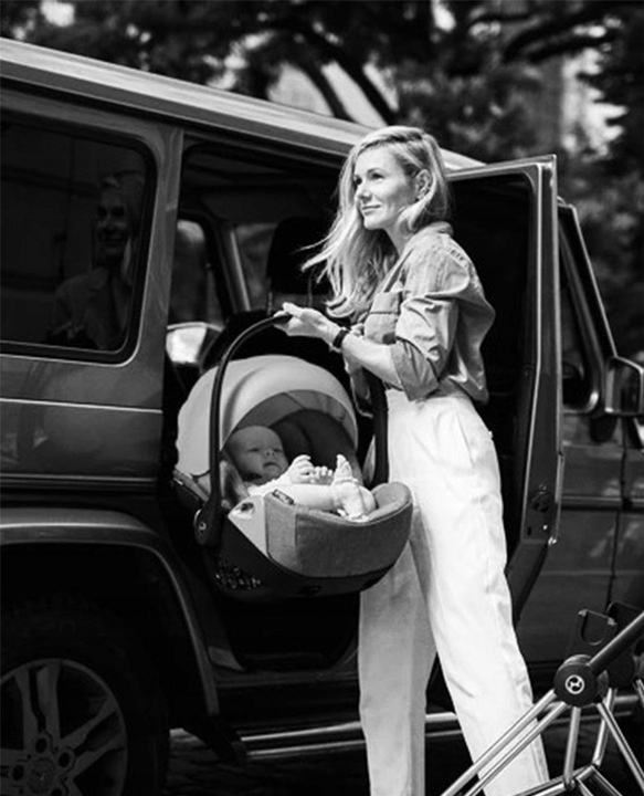 || CYBEX FOTELIK Sirona Gi (Comfort) Moon Black