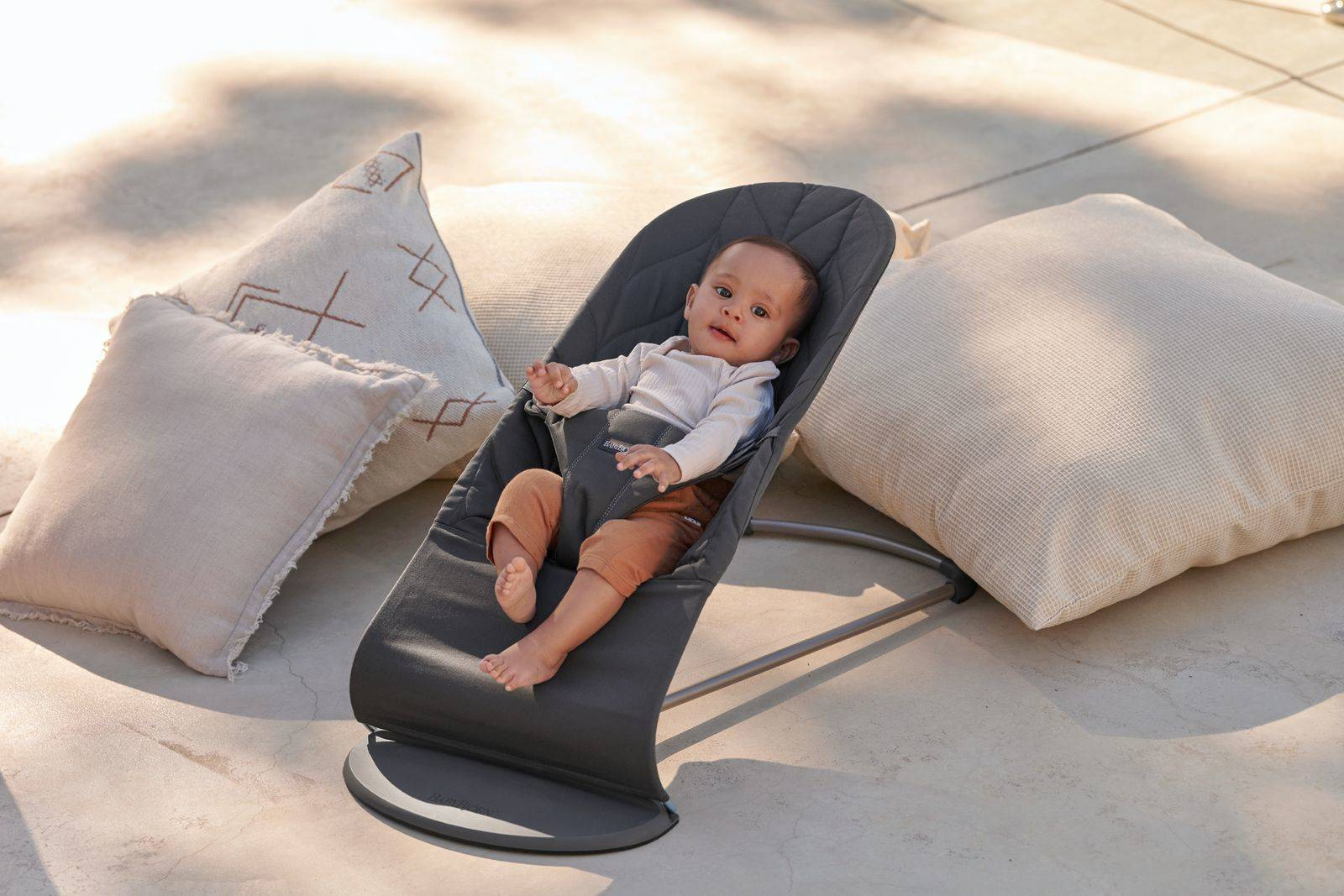 BabyBjorn Leżaczek Woven (Petal Quilt) Antriacite